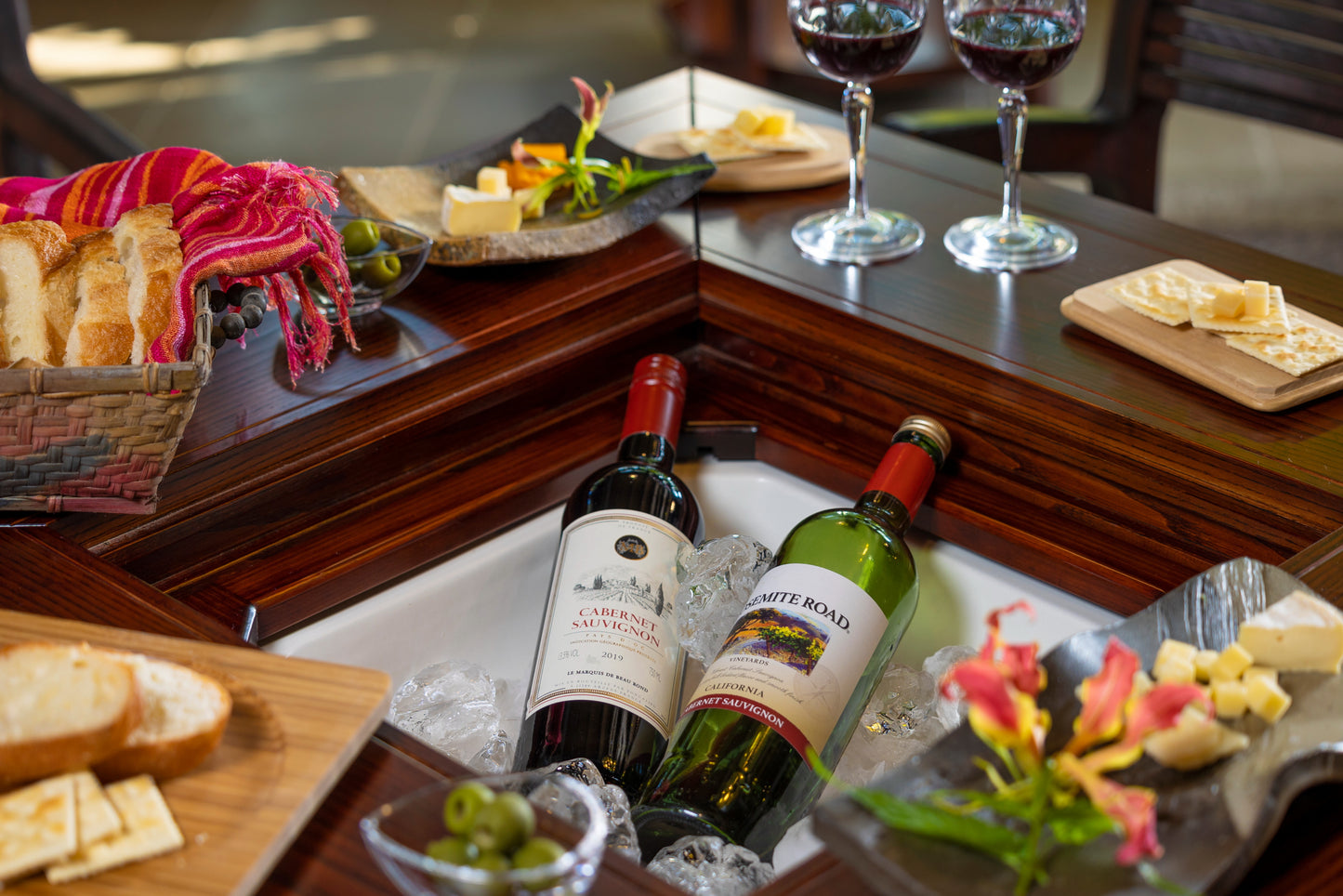 暖気式火鉢テーブル